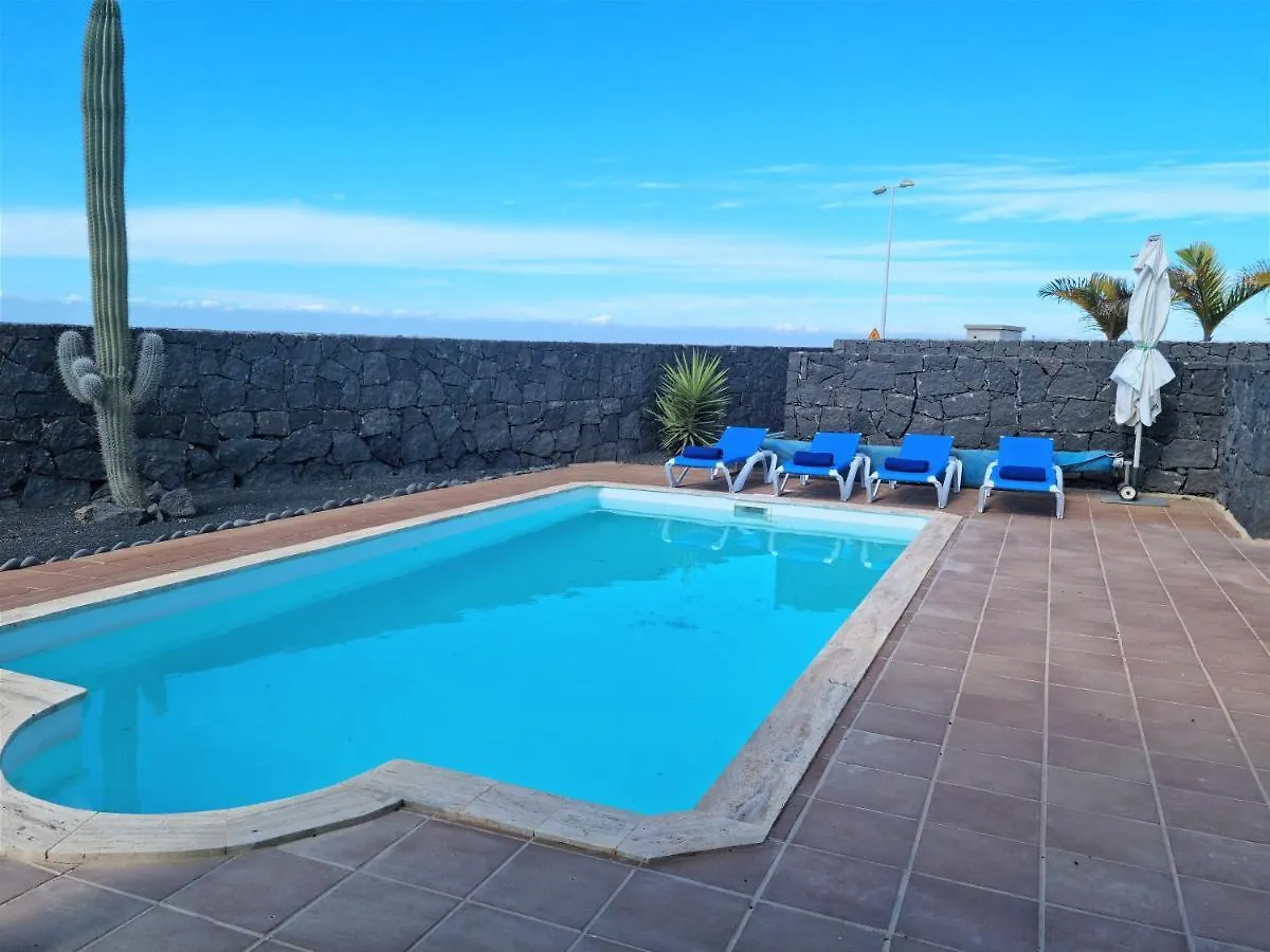 Villa Ana Playa Blanca